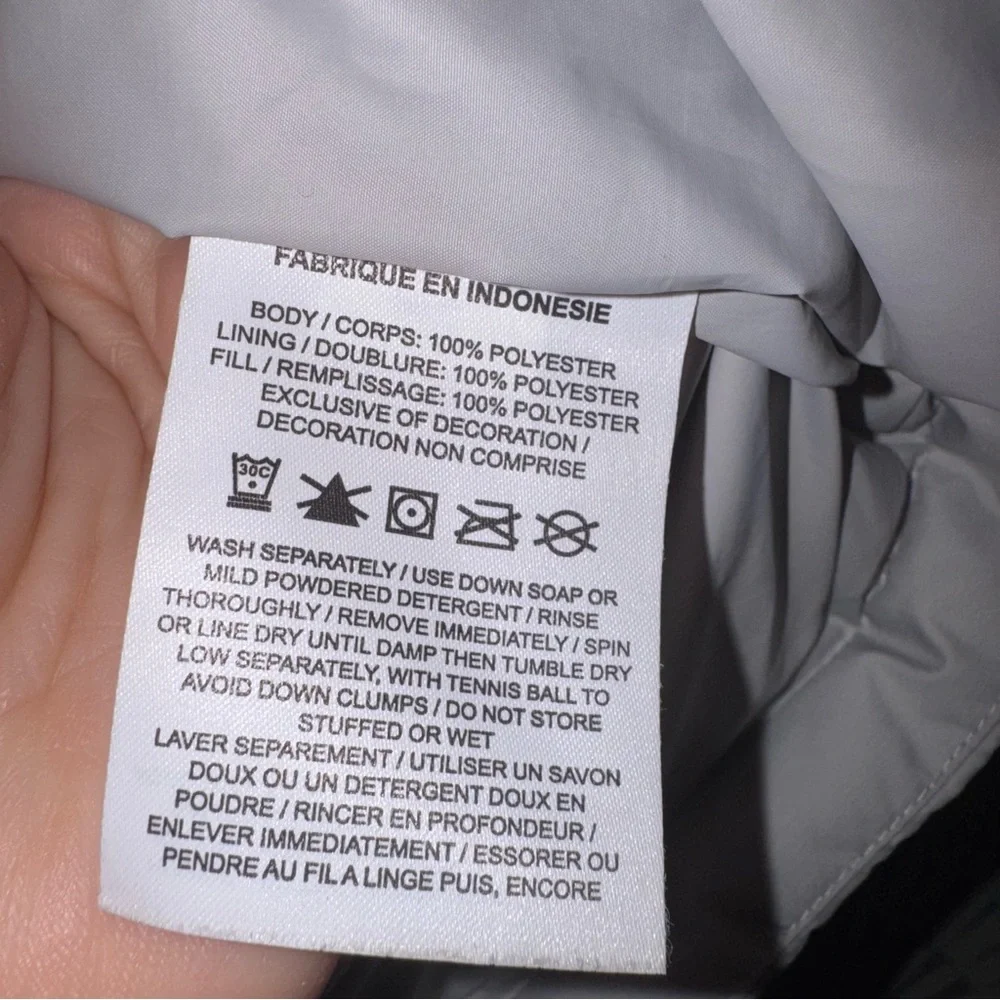 Nike‎ Big Kid Storm-FIT Windrunner hooded puffer jacket in grey black Size XL
